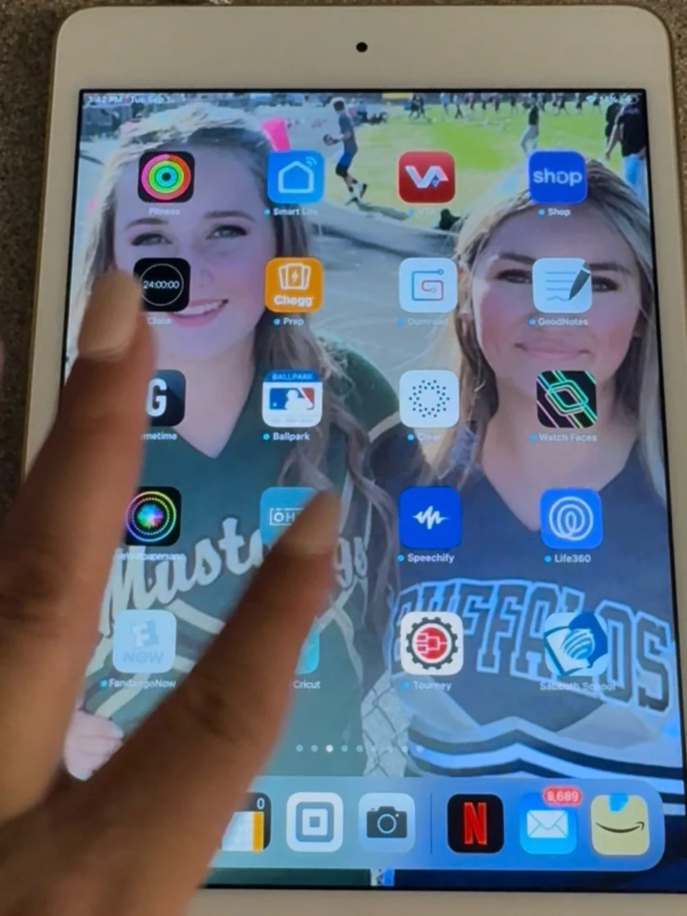Apple iPad mini 4 (Rose Gold) - Compact Tablet with Touch ID